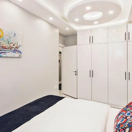 Taksim Devrim House Apartmán *